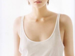 日本掀裙偷拍大白屁股 Sex 日本情趣内衣女性感诱惑